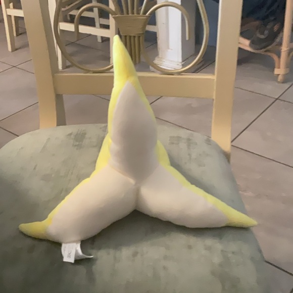 SÚPER MARIO KART MOCCHI MOCCHI BANANA PLUSH TOY NINTENDO - Picture 2 of 7